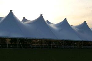 Tent 80'x150' Pole